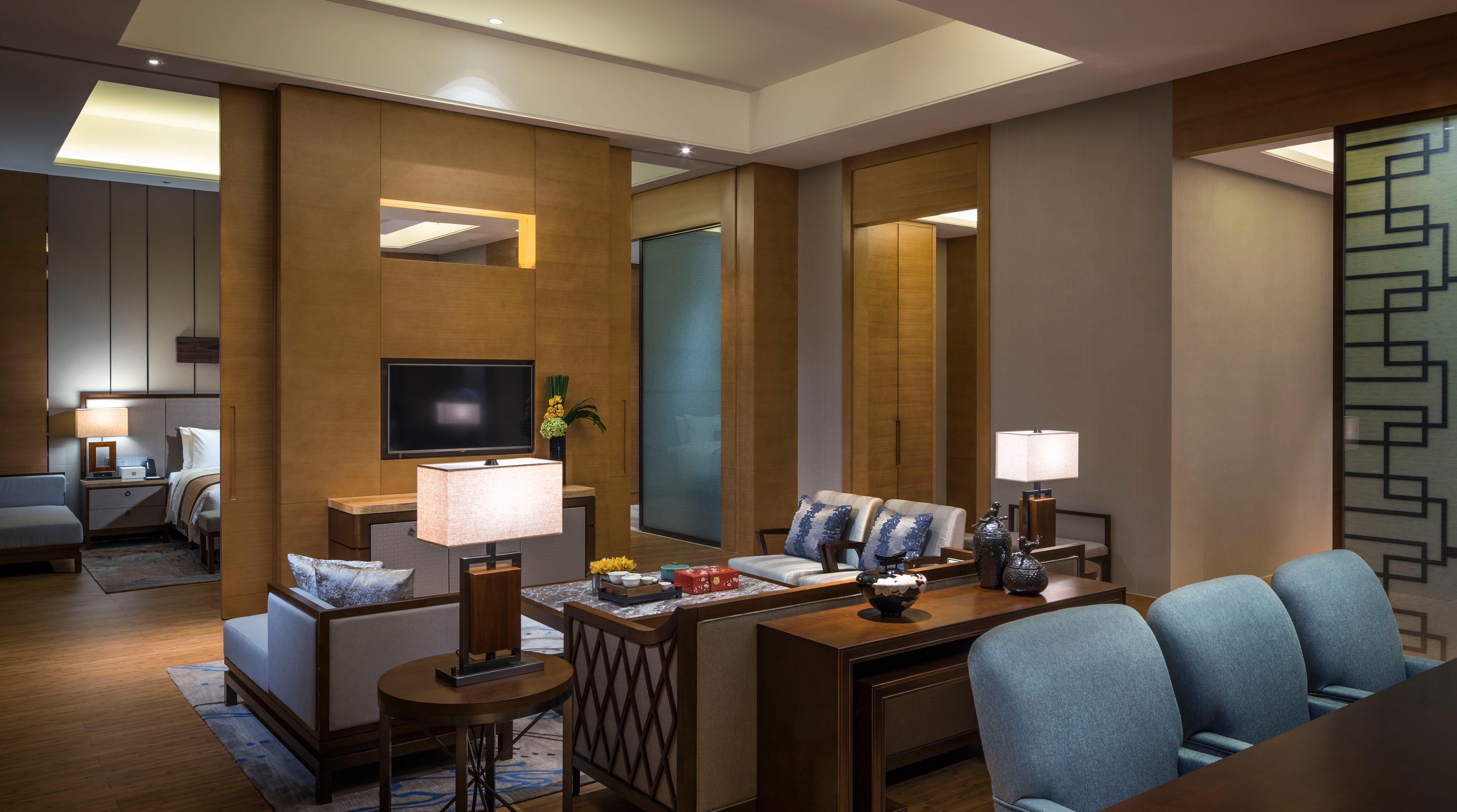 Hualuxe Yangjiang City Center Esterno foto