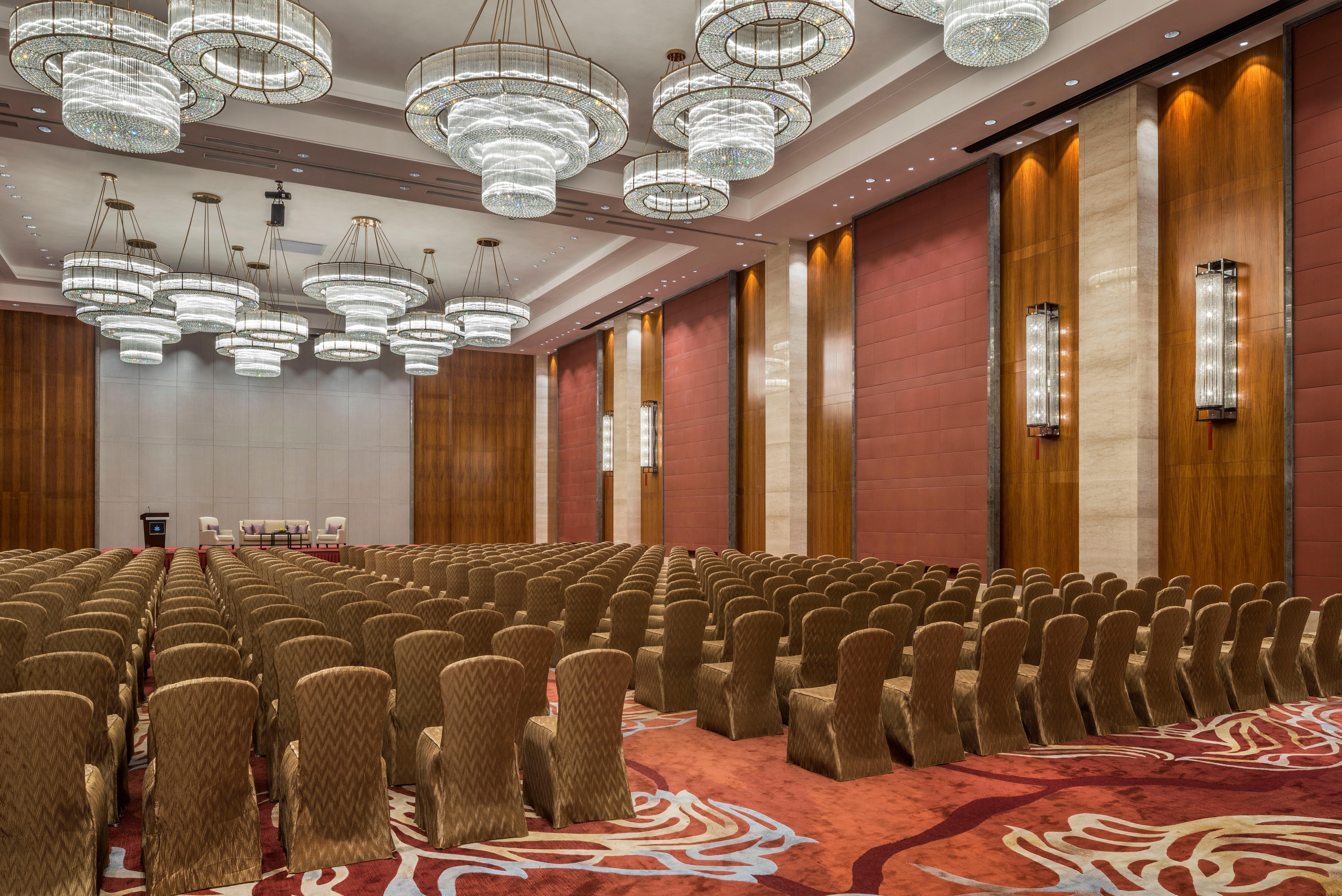 Hualuxe Yangjiang City Center Esterno foto
